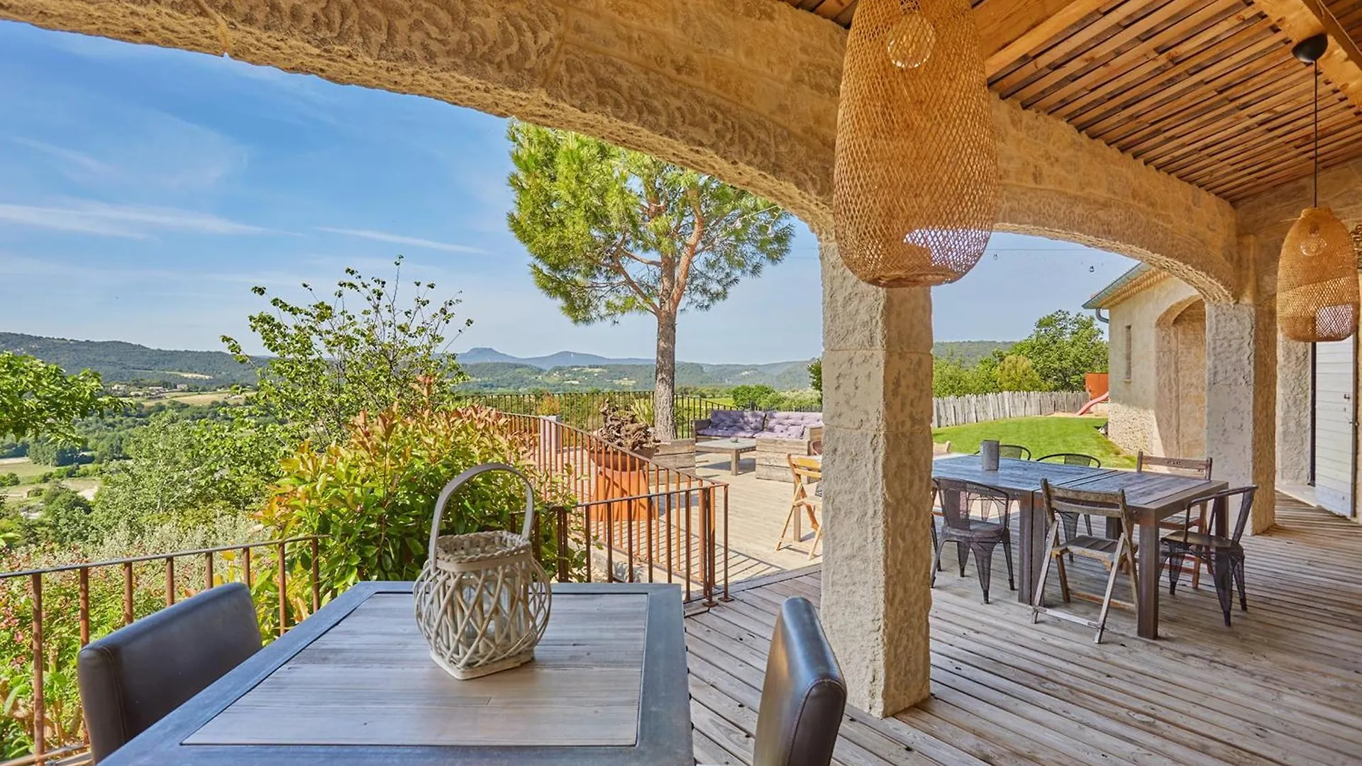 Family House L'Oasis Villa Mollans-sur-Ouveze France